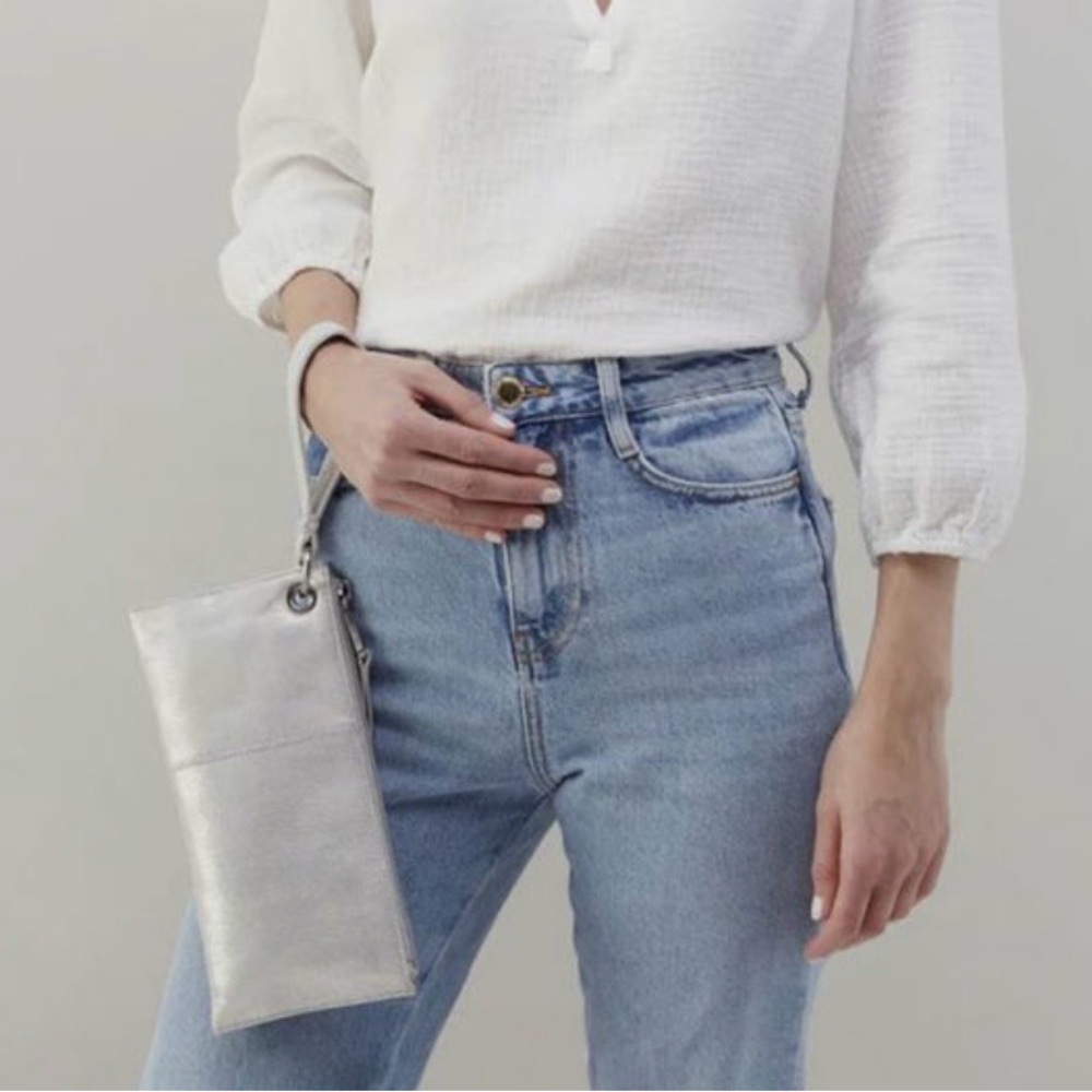 Hobo vida wristlet wallet small purse soft metallic leather silver NWT